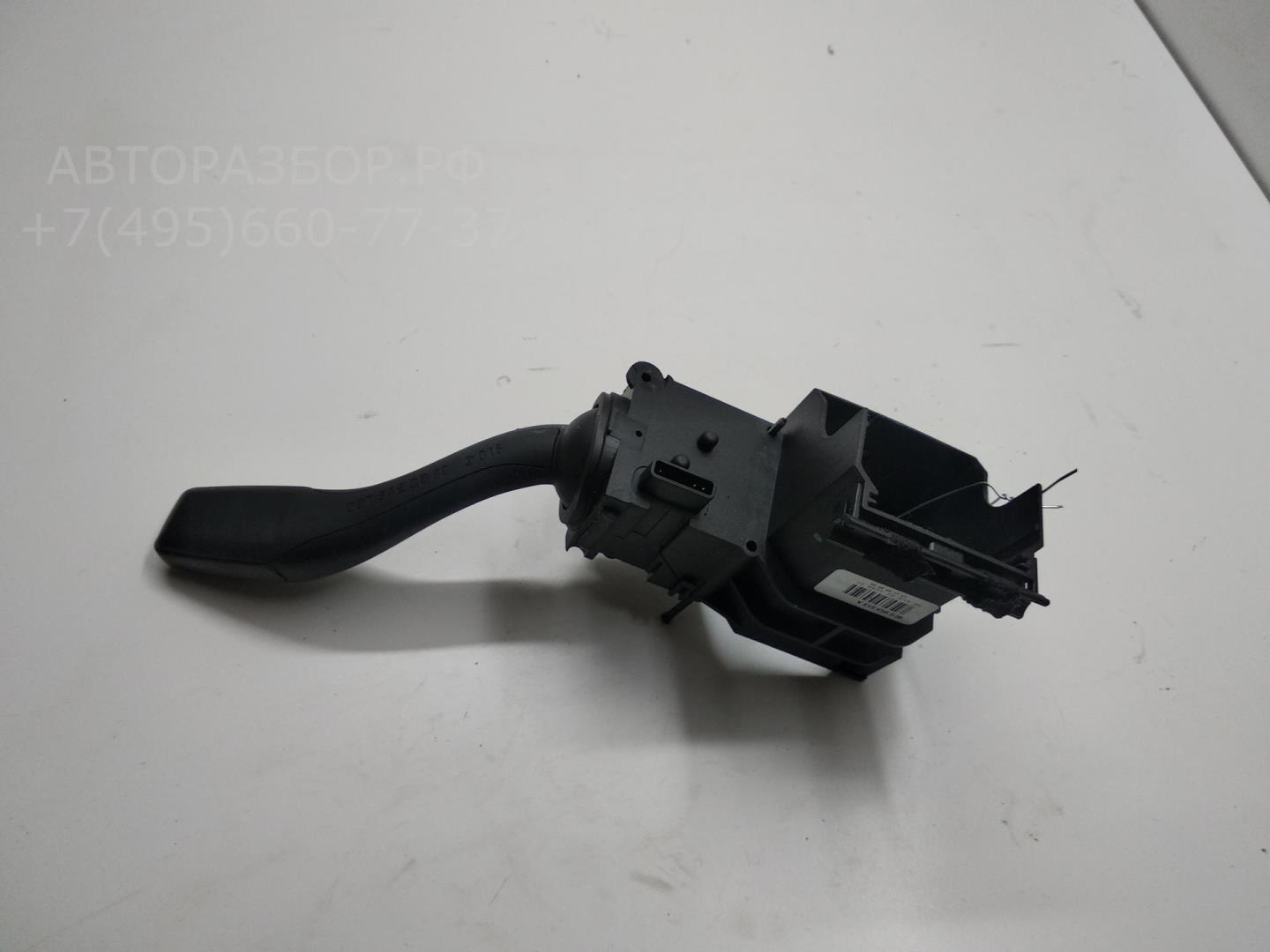 Переключатель поворотов подрулевой