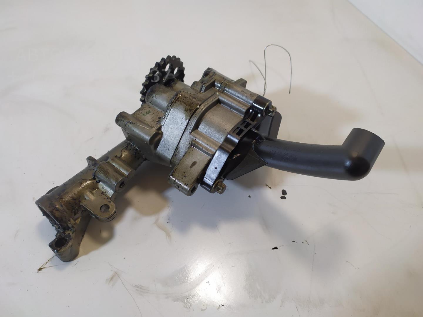 Насос масляный