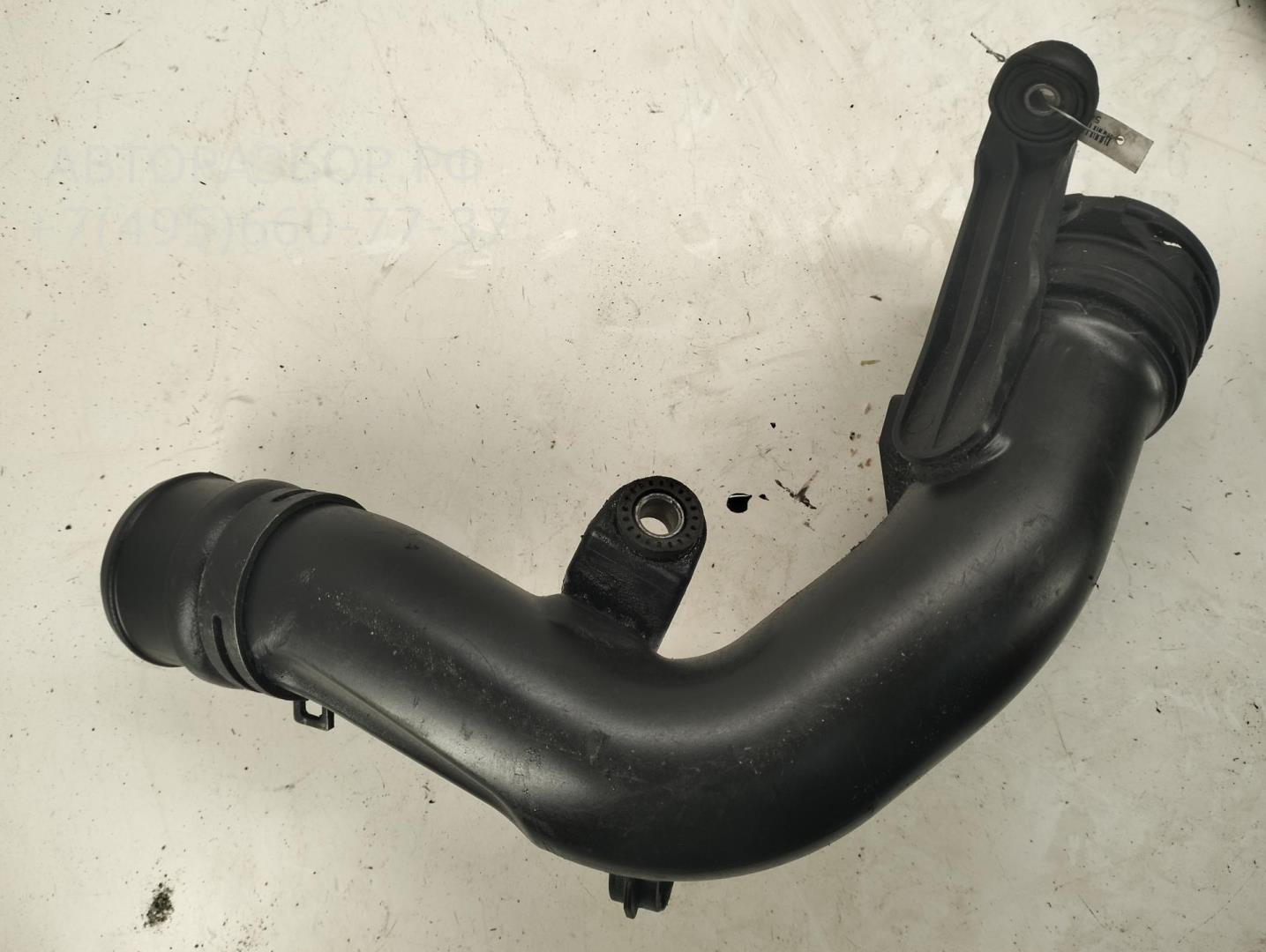 Патрубок интеркулера