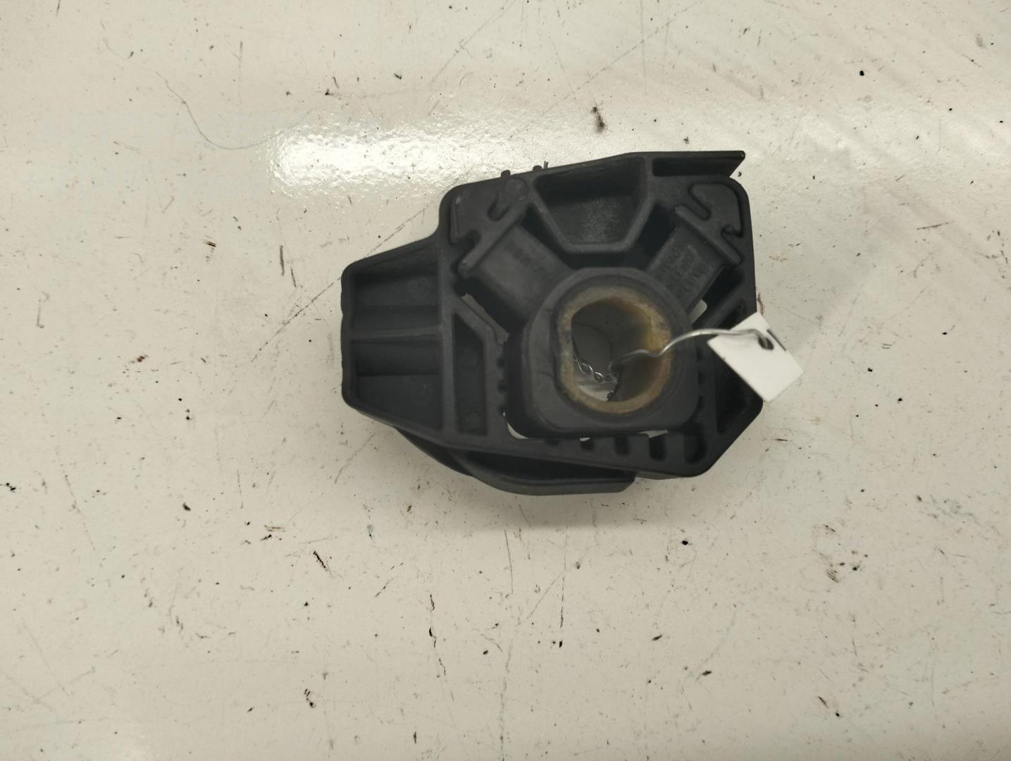 Кронштейн радиатора