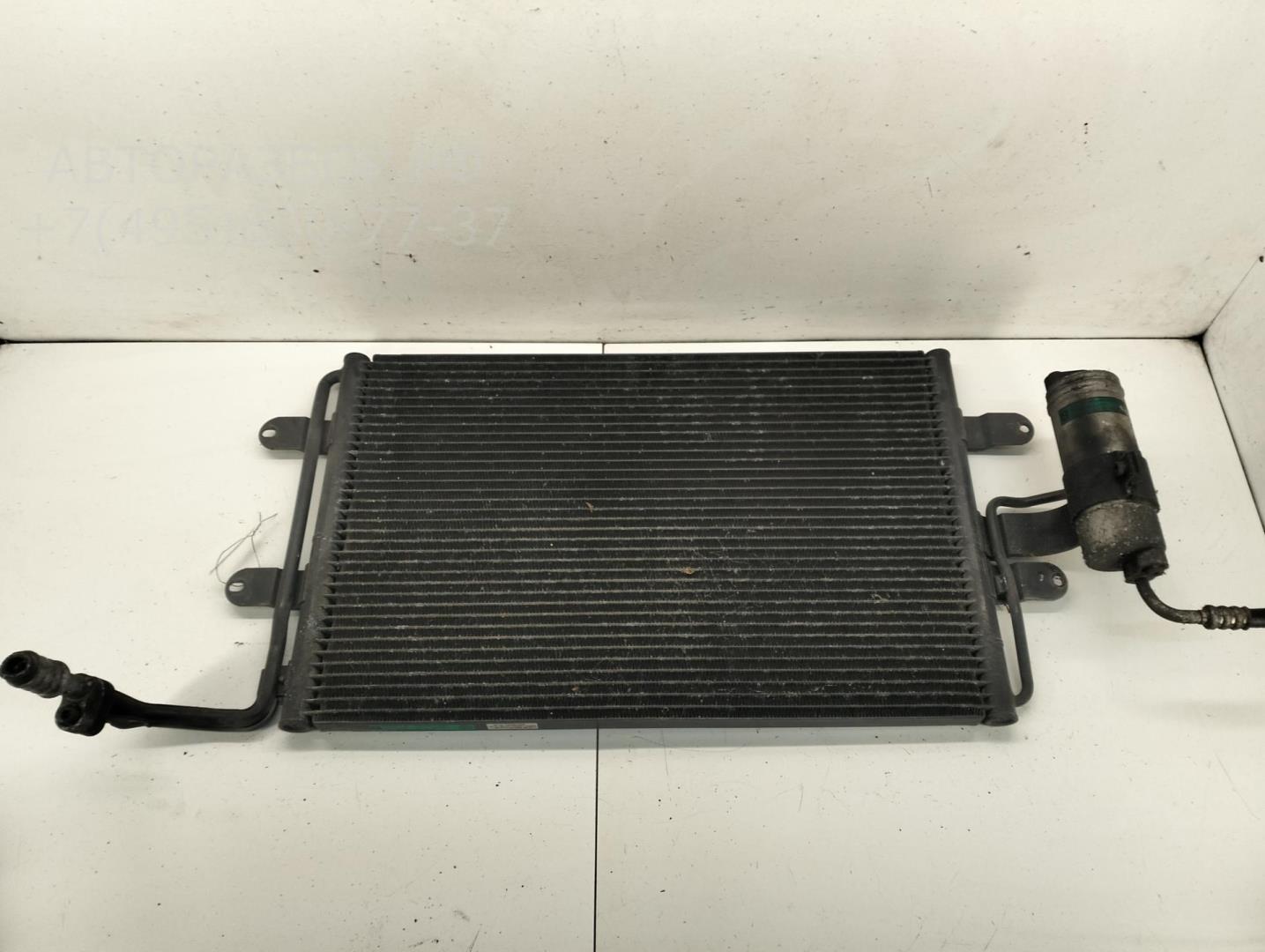 Радиатор кондиционера / конденсер