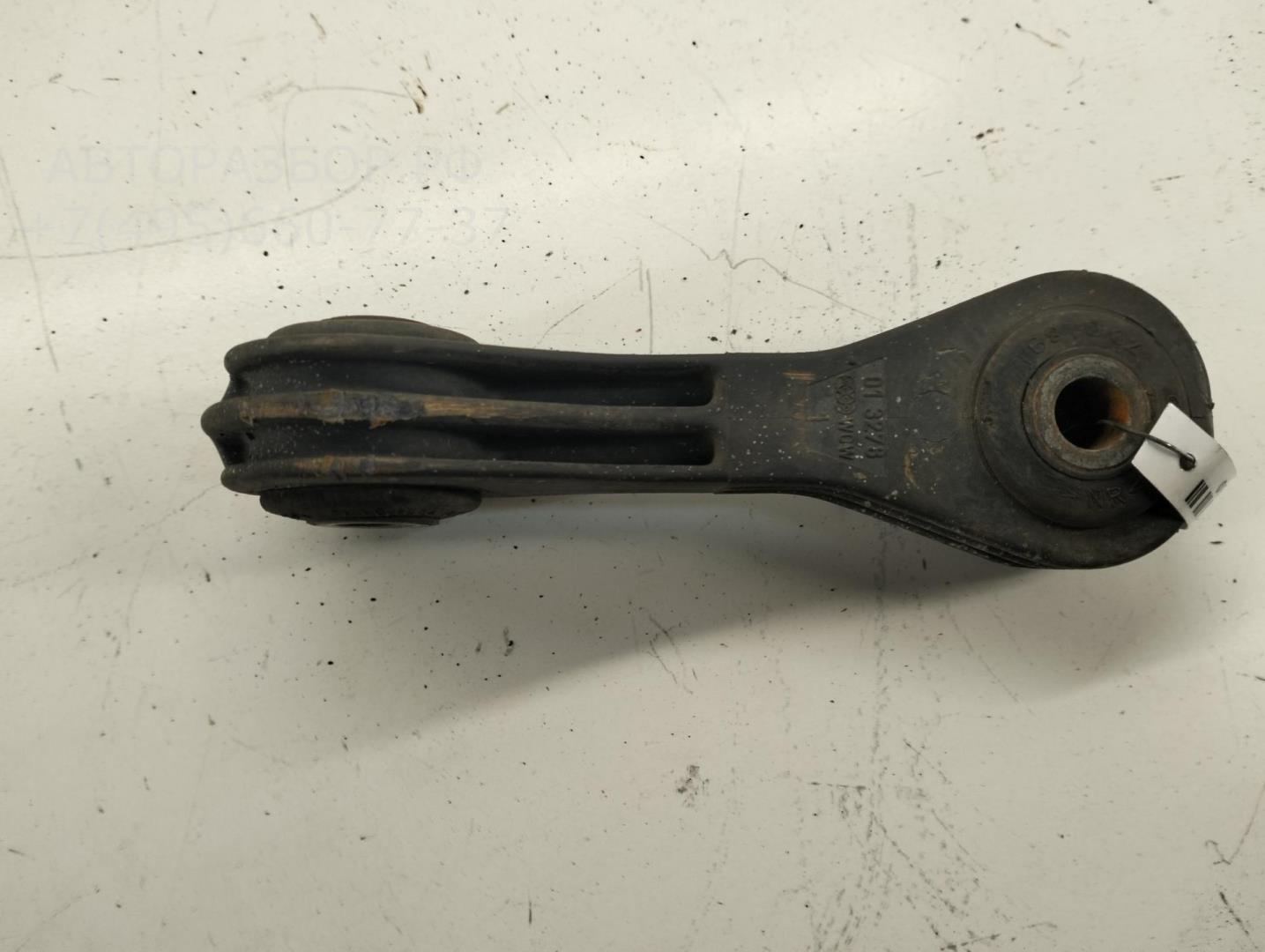 Стойка переднего стабилизатора