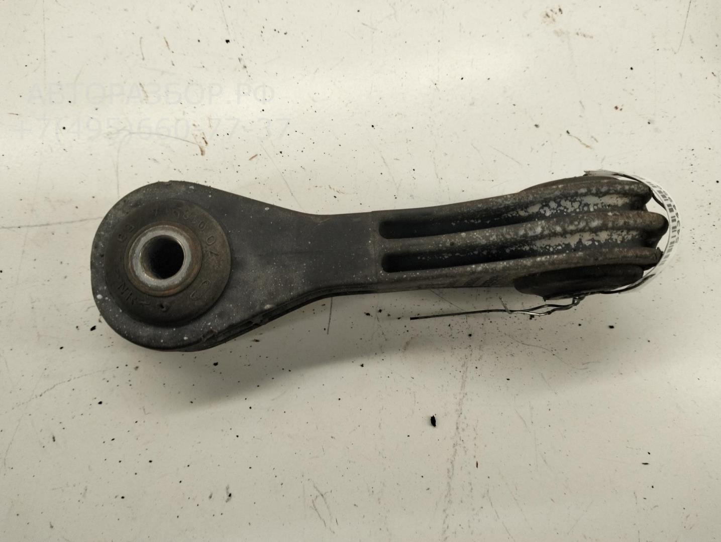 Стойка переднего стабилизатора