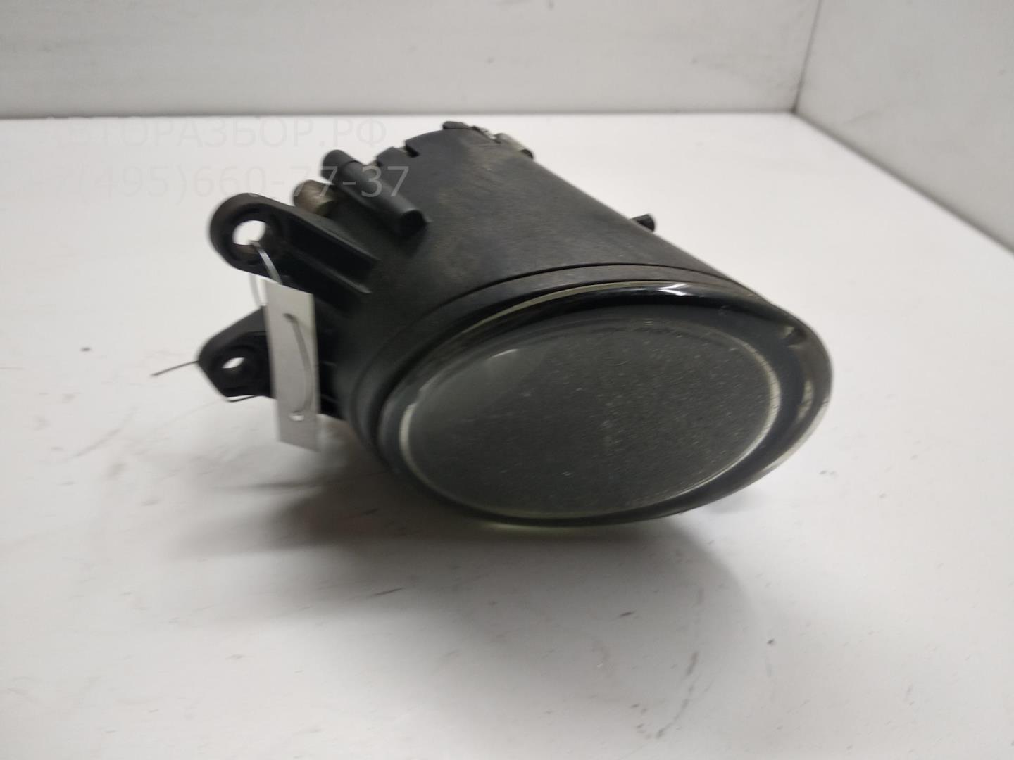 Фара противотуманная правая