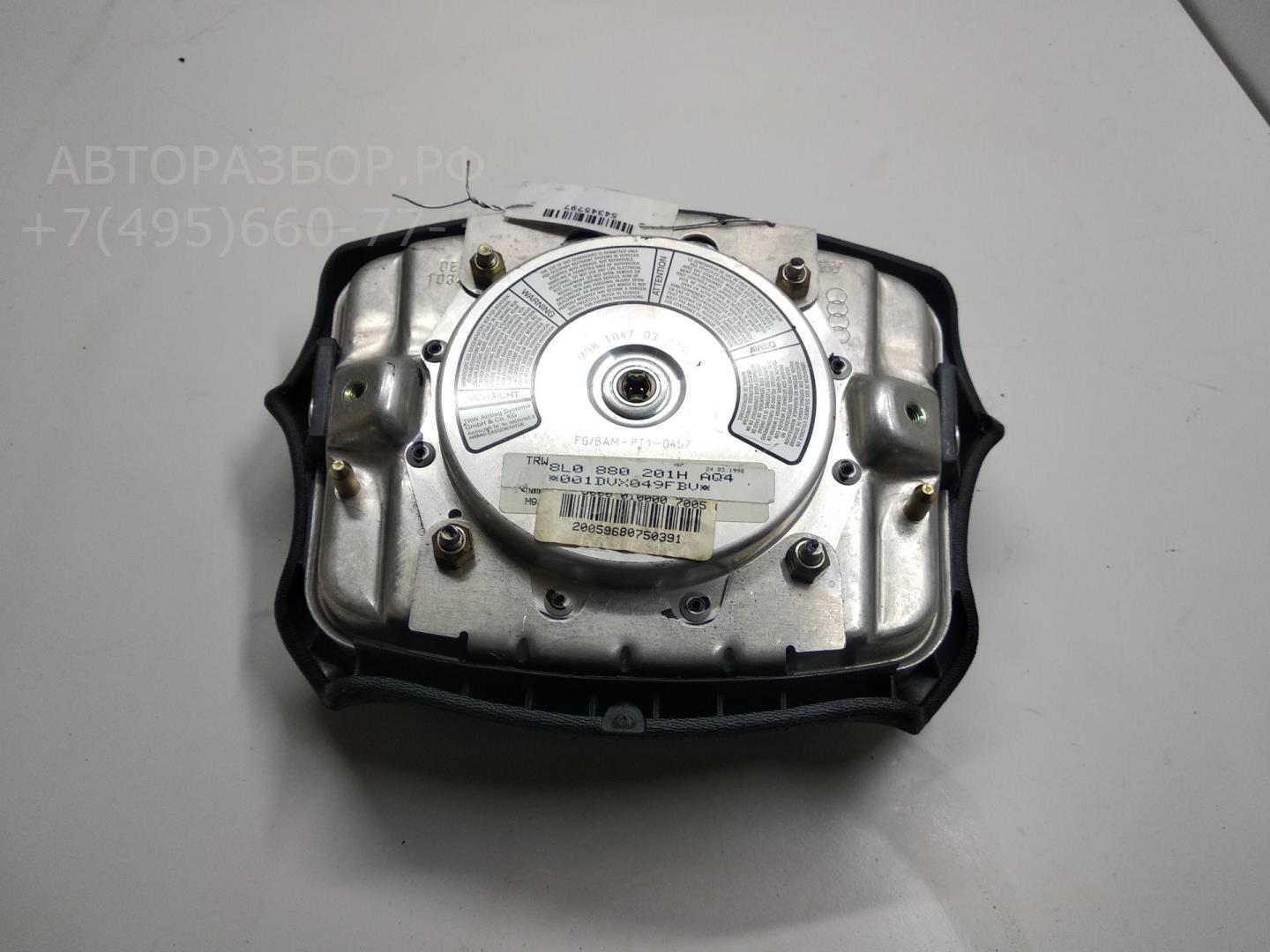 Подушка безопасности в рулевое колесо