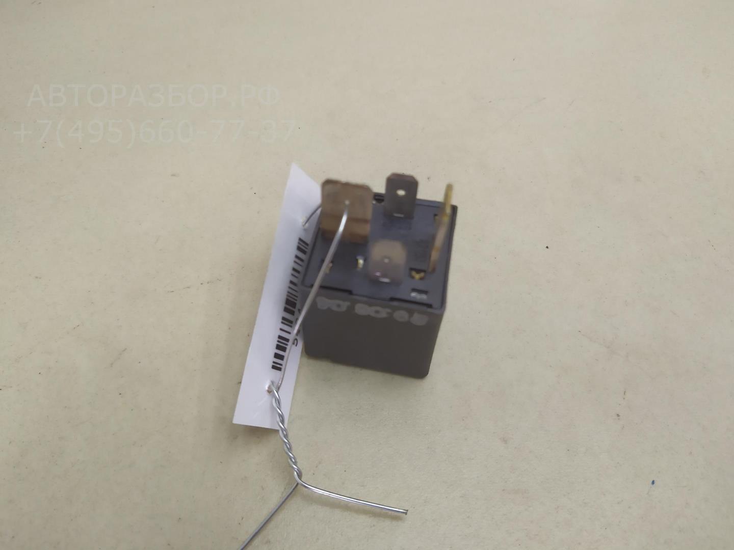 Амортизатор крышки багажника