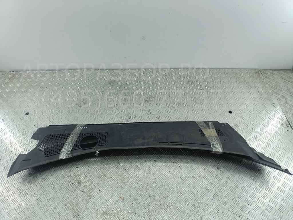 Решетка стеклоочистителей (Жабо)