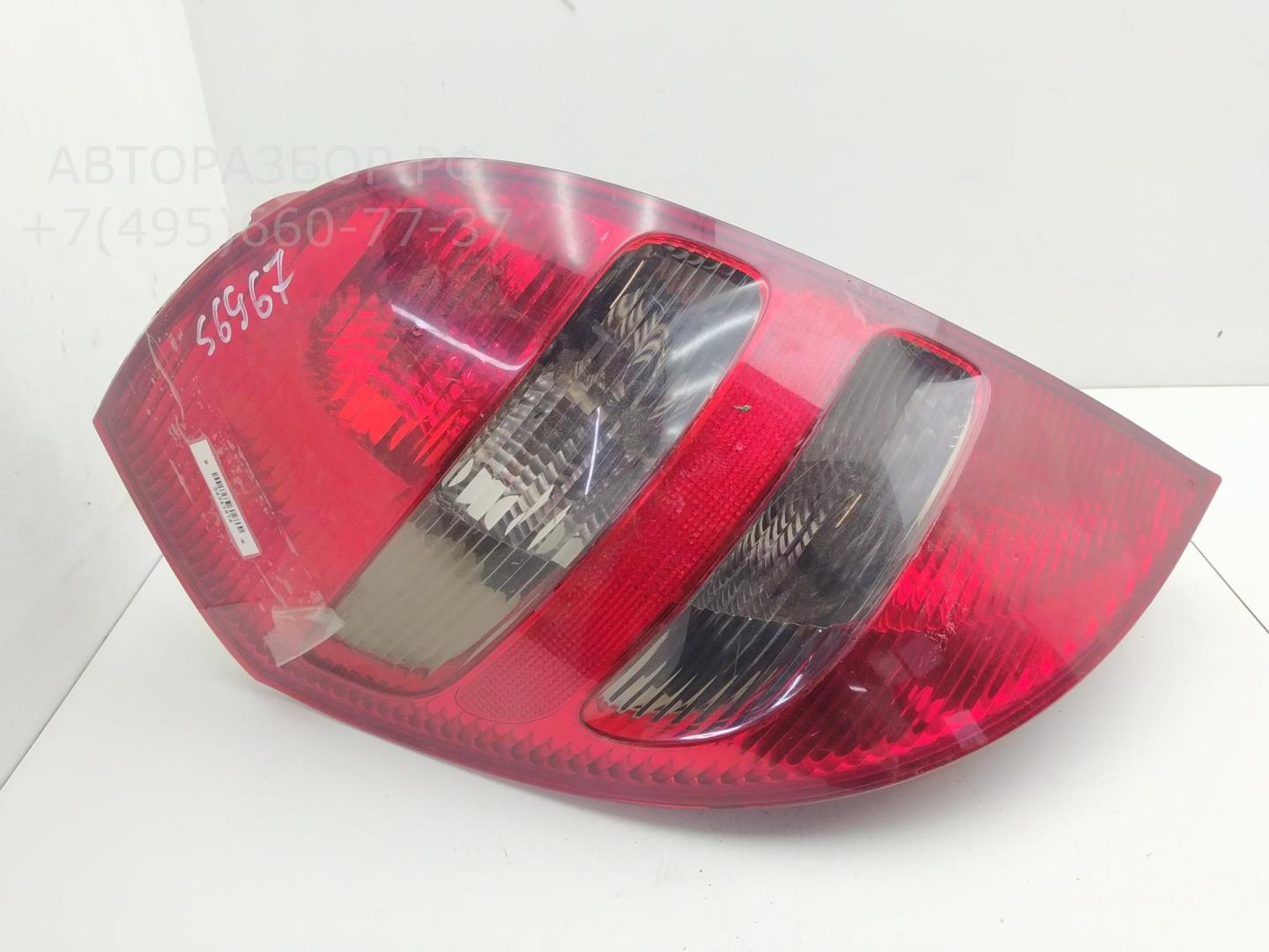 Фонарь задний левый