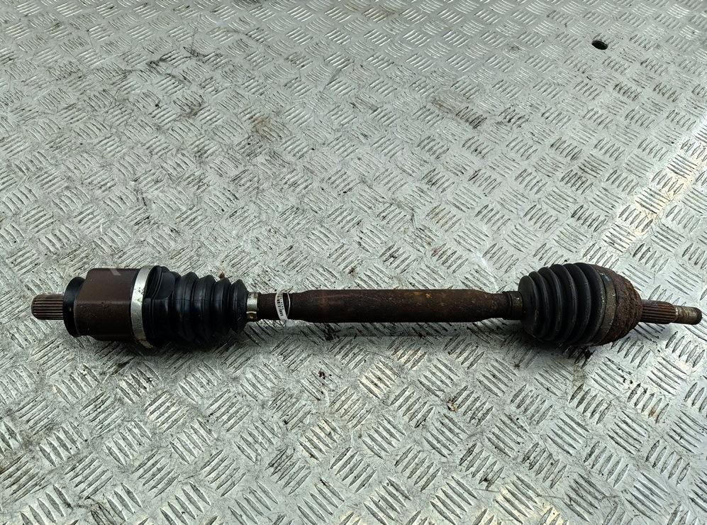 Полуось передняя левая