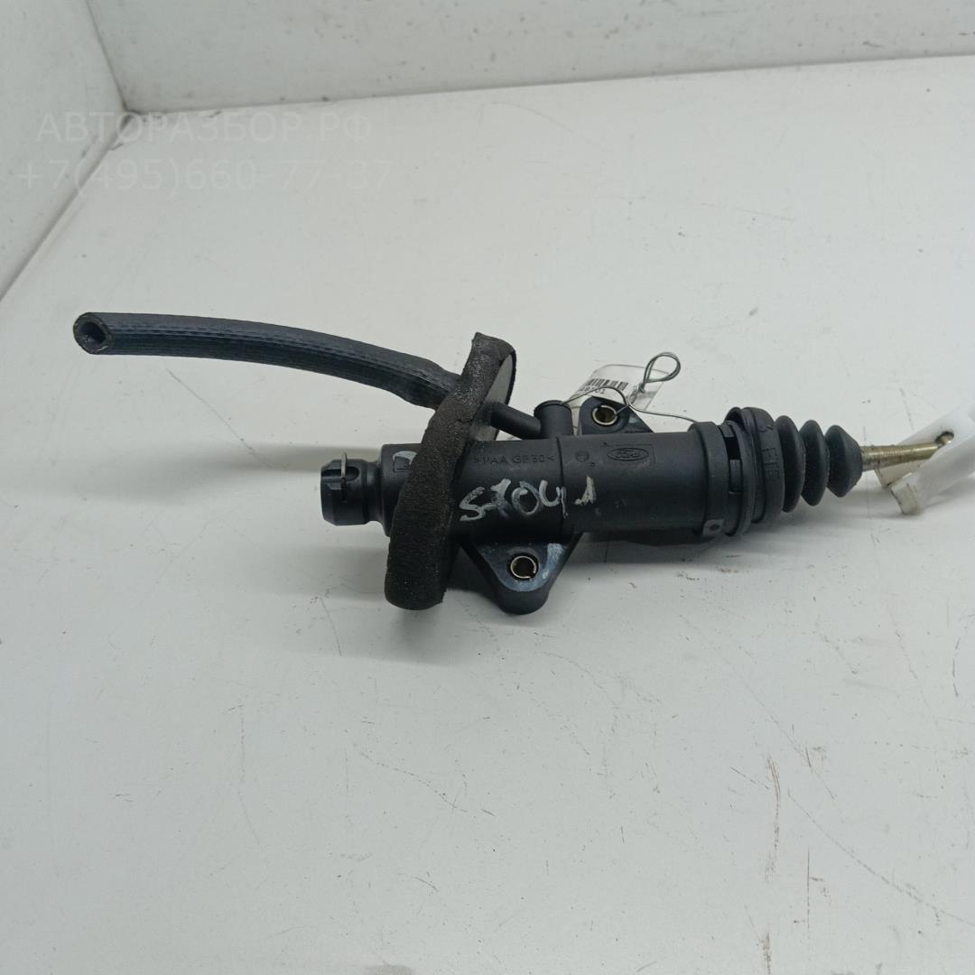 Цилиндр сцепления главный