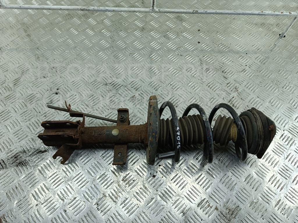 Амортизатор передний правый