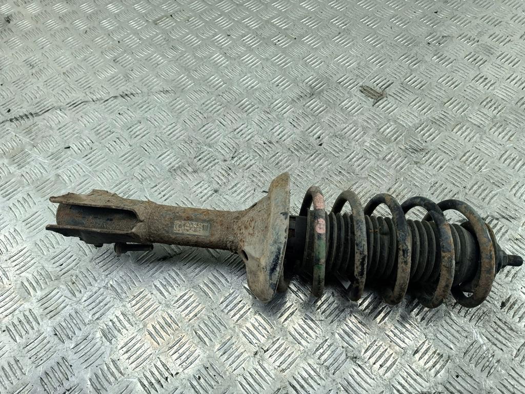 Амортизатор передний правый