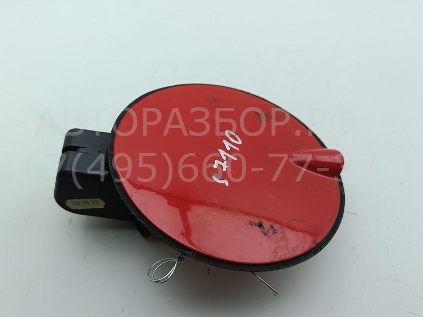 Лючок бензобака