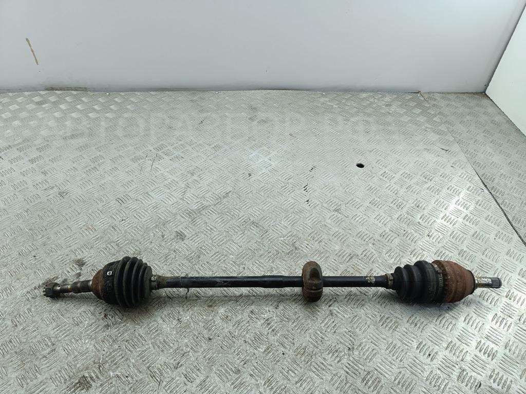 Полуось передняя правая