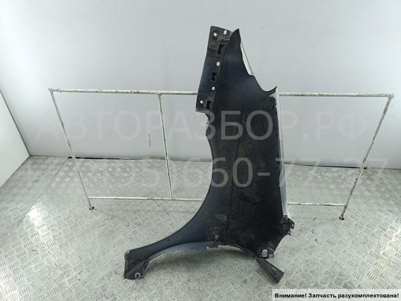 Крыло переднее правое