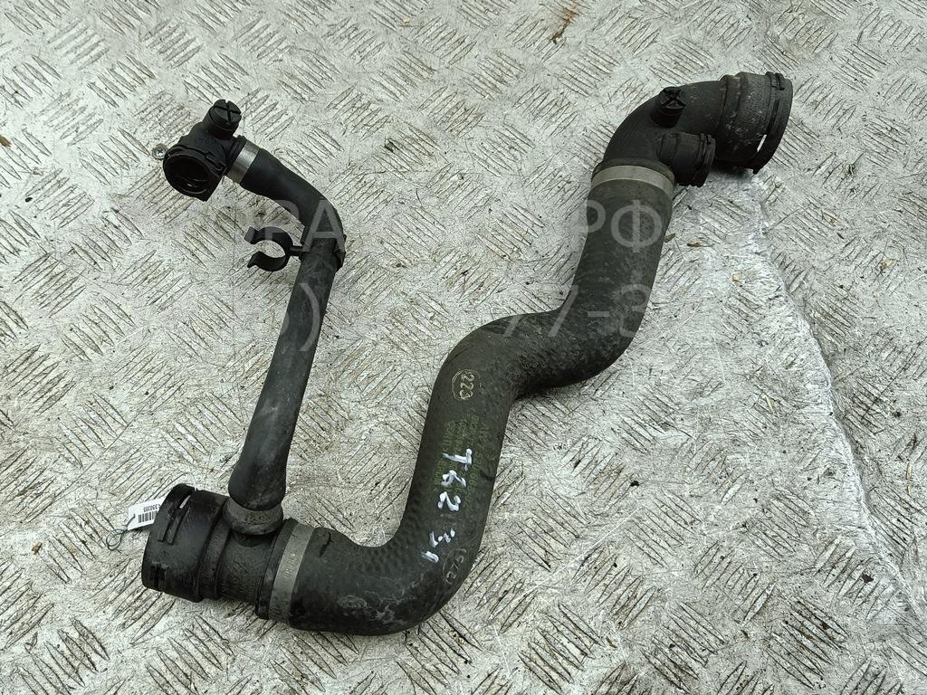 Патрубок радиатора