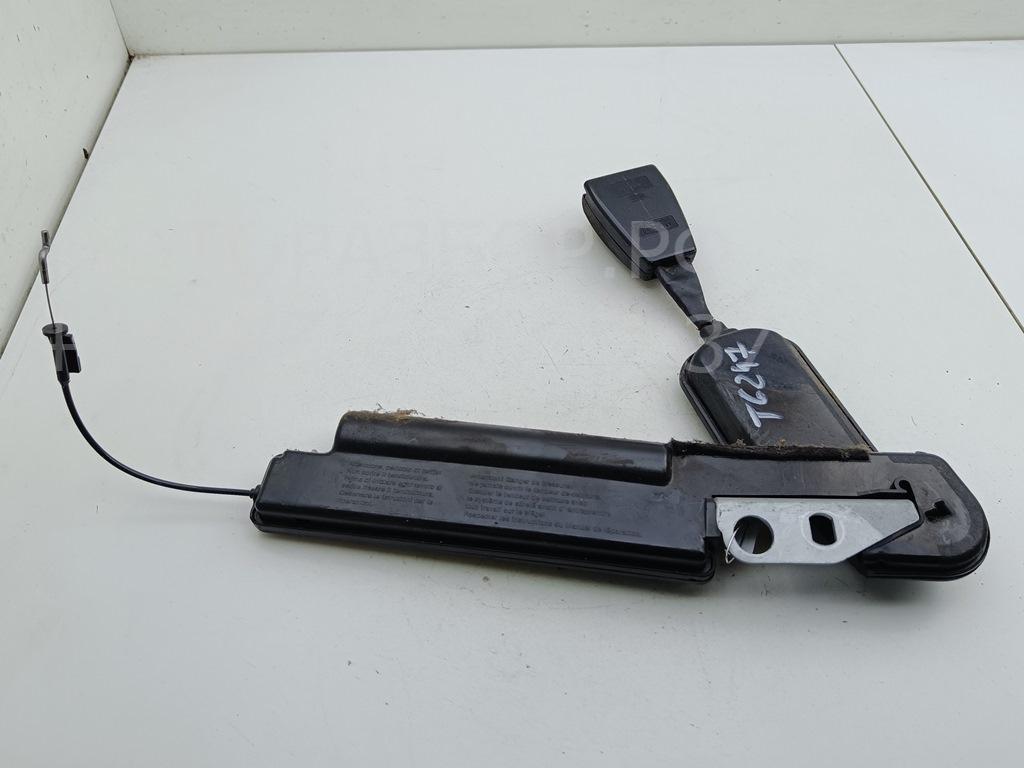 Ответная часть ремня безопасности