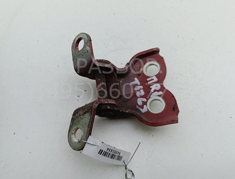 Петля двери