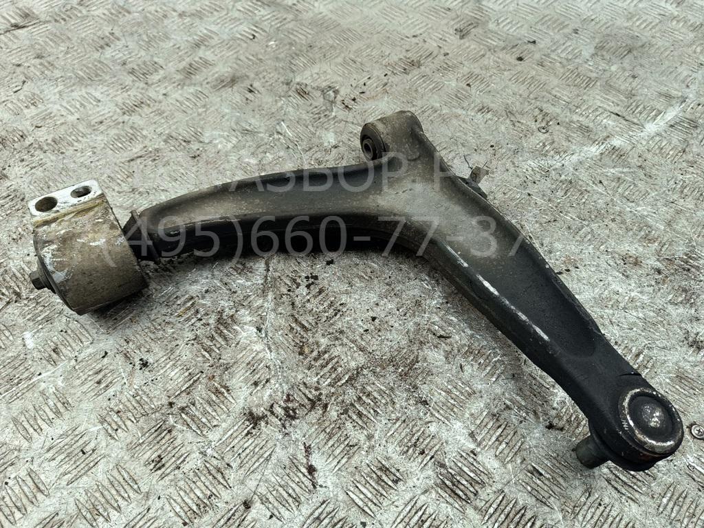 Рычаг передний левый