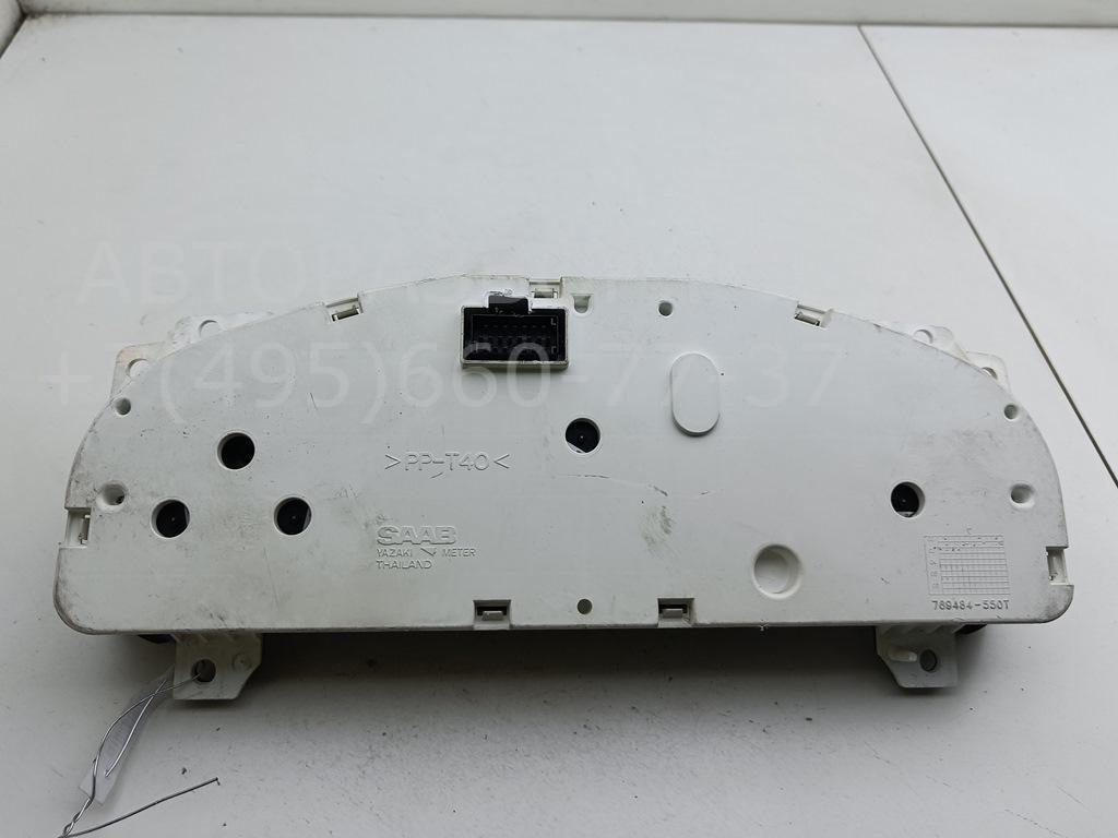 Панель приборов