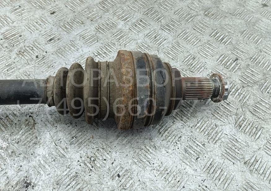 Полуось задняя