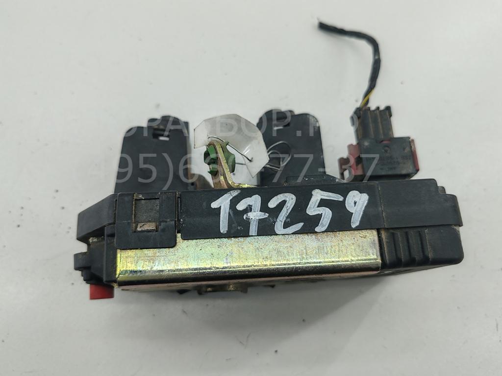 Замок двери задней левой