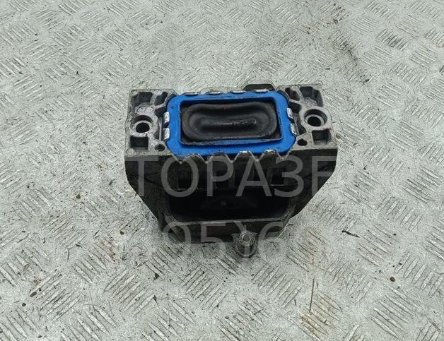 Опора двигателя