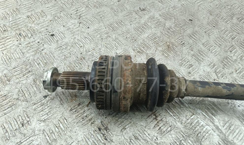 Полуось задняя