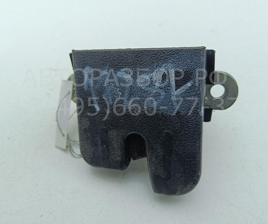 Замок багажника