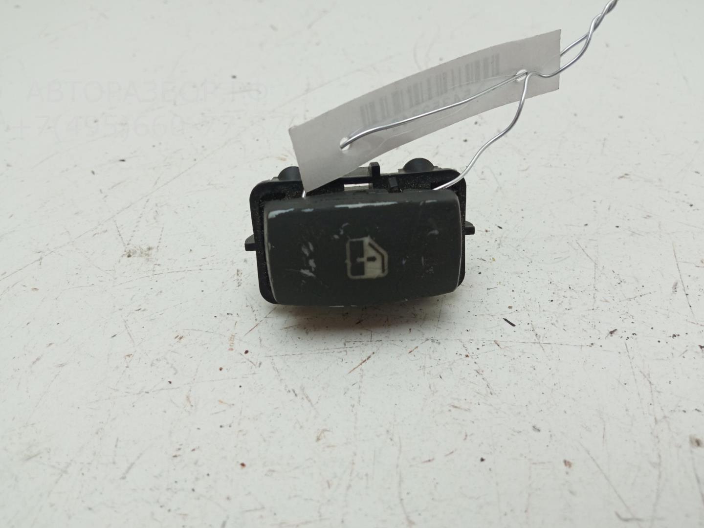 Кнопка стеклоподъемника