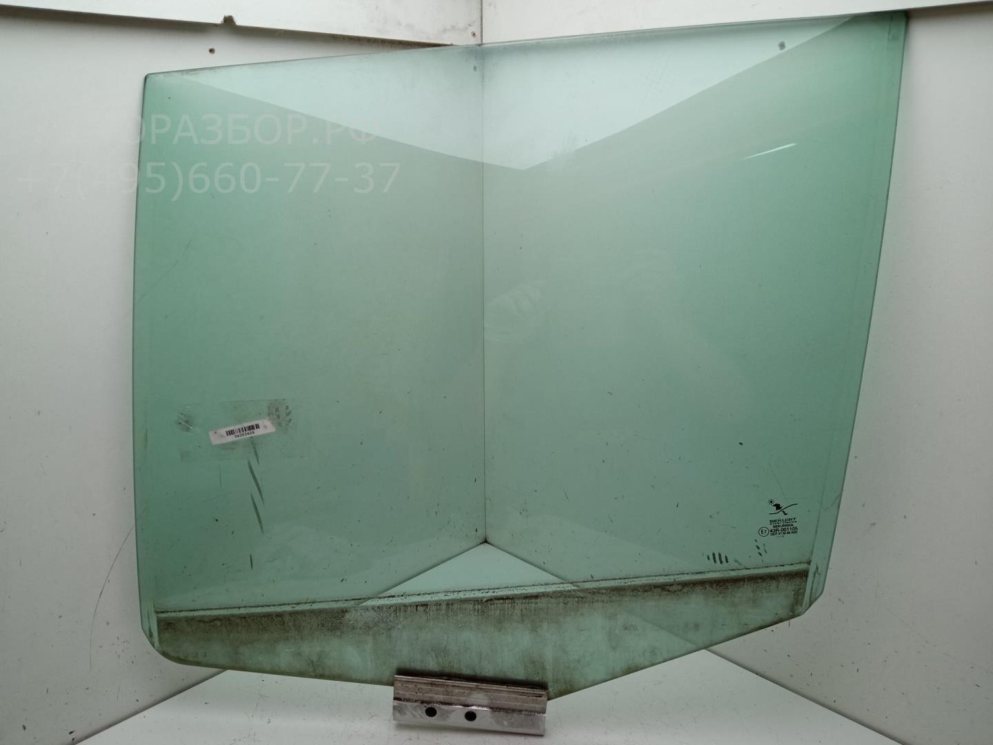 Стекло двери задней левой