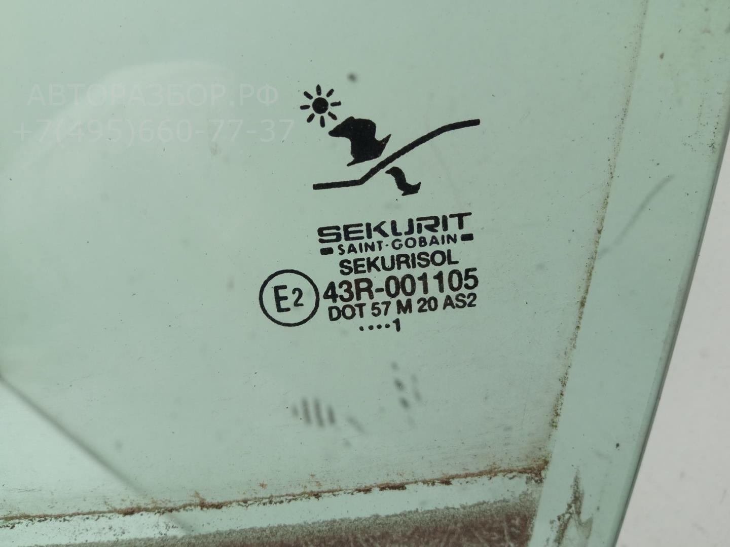 Стекло двери задней левой