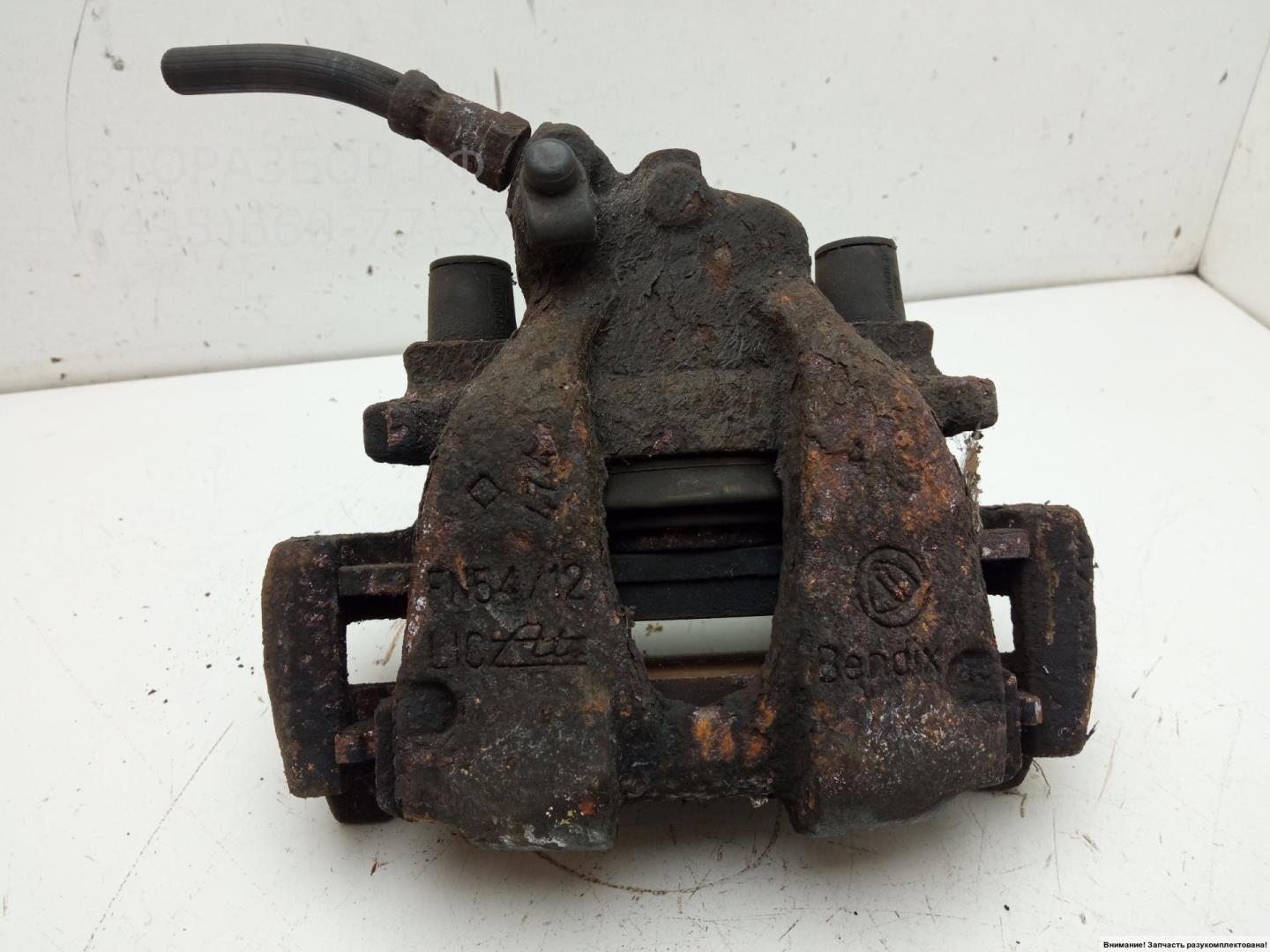 Суппорт передний правый