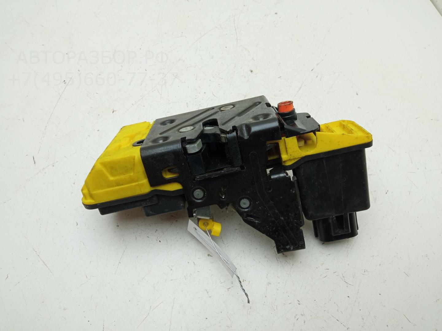 Замок двери задней правой