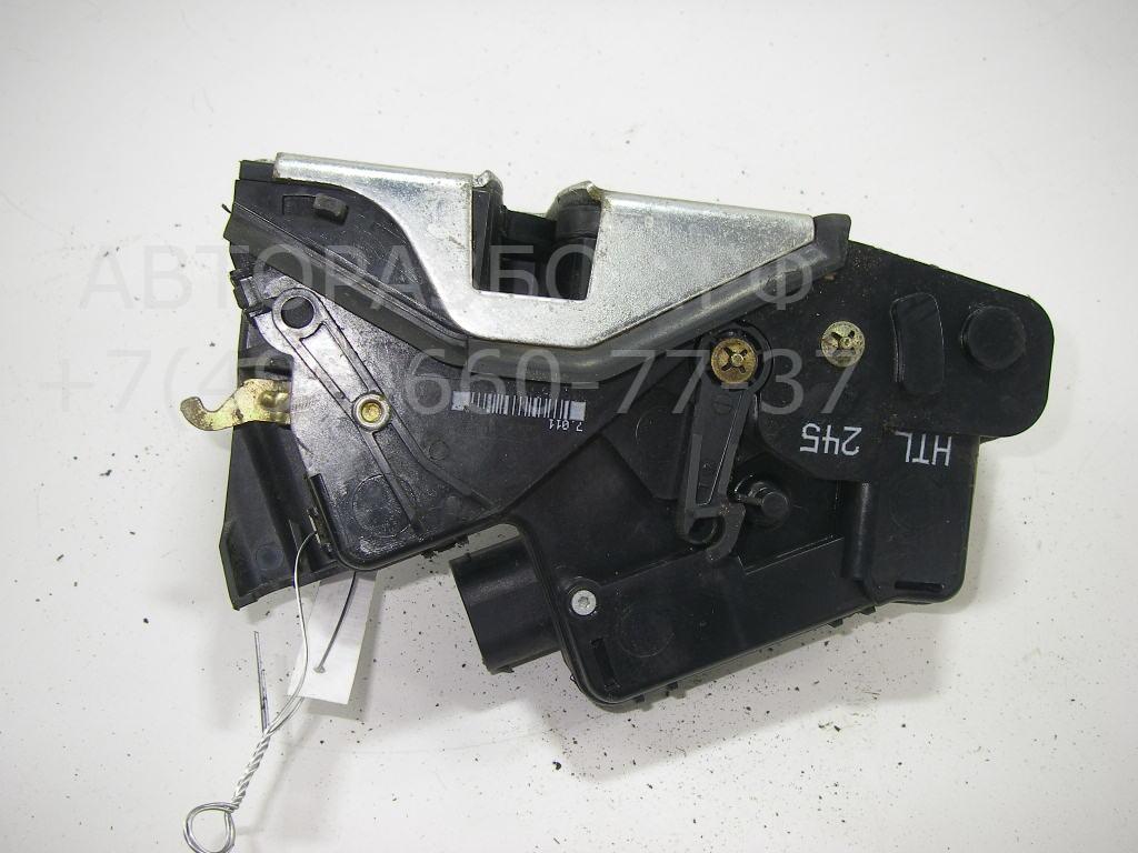 Замок двери задней левой