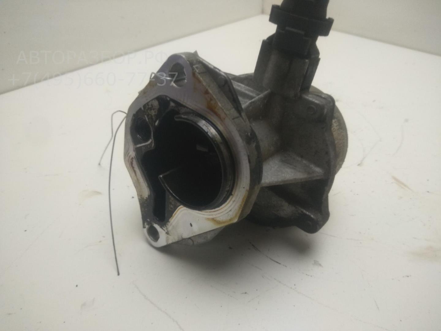 Насос вакуумный