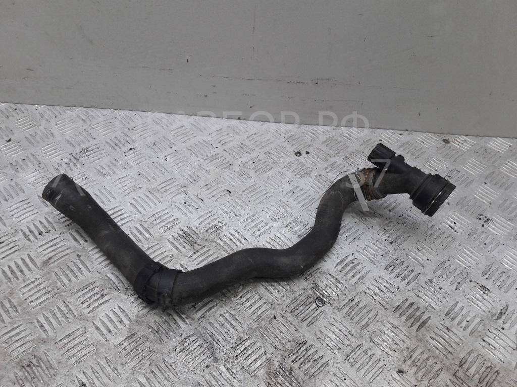 Патрубок радиатора