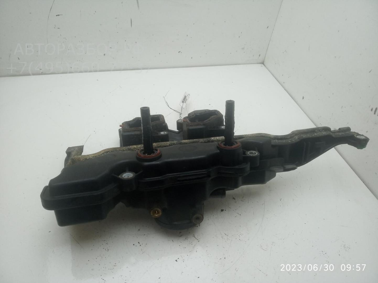 Крышка клапанная ГБЦ