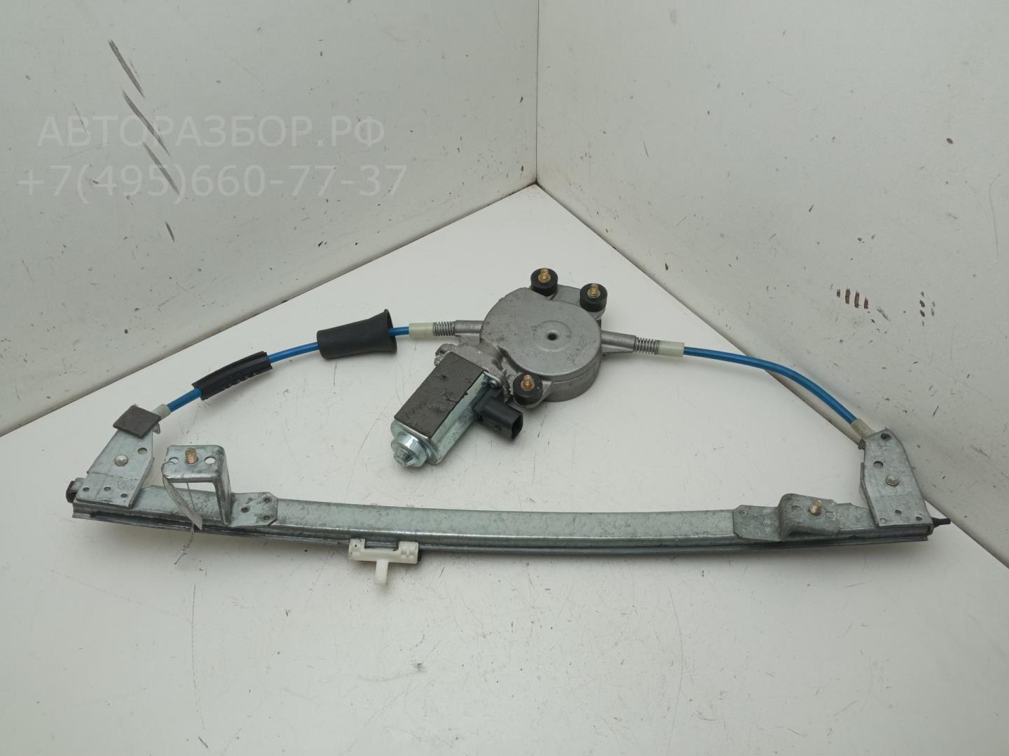 Стеклоподъемник электр. передний правый