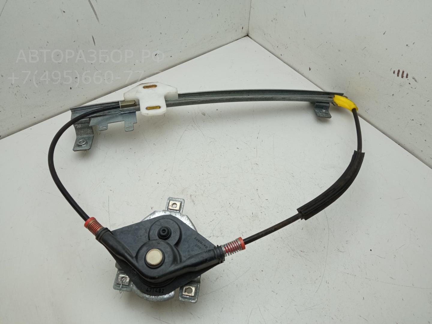 Стеклоподъемник механ. задний правый