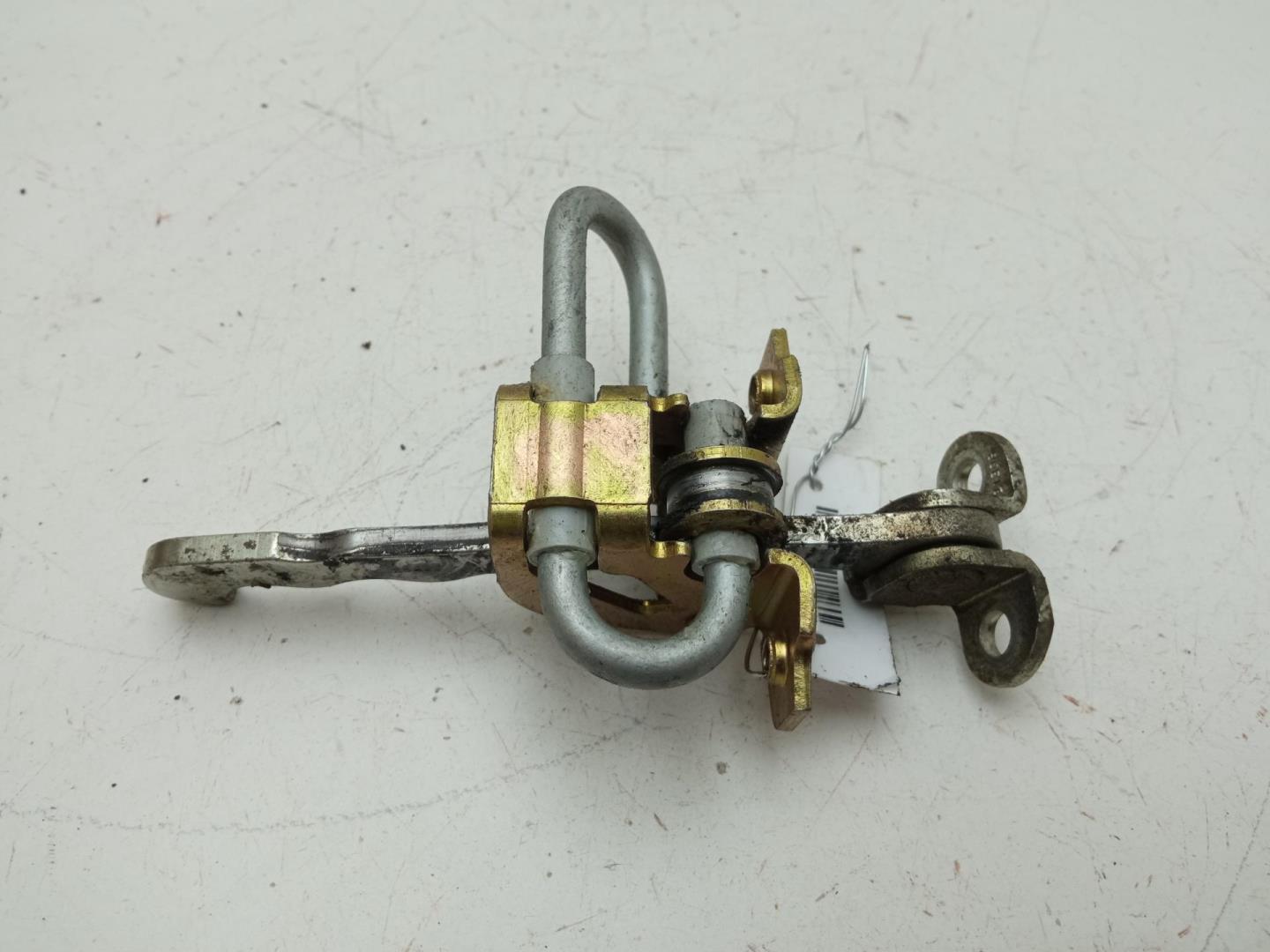 Ограничитель двери