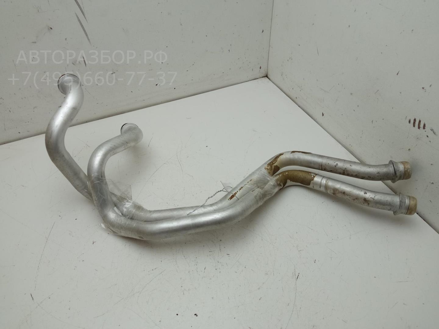 Патрубок отопителя