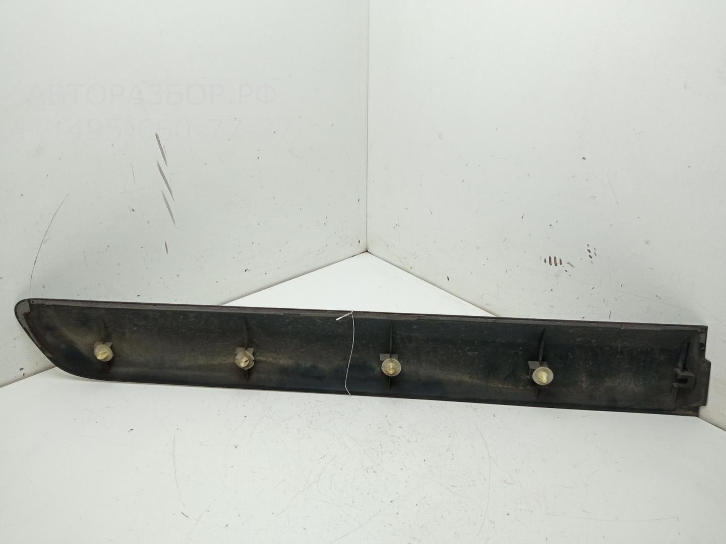 Накладка двери задней левой