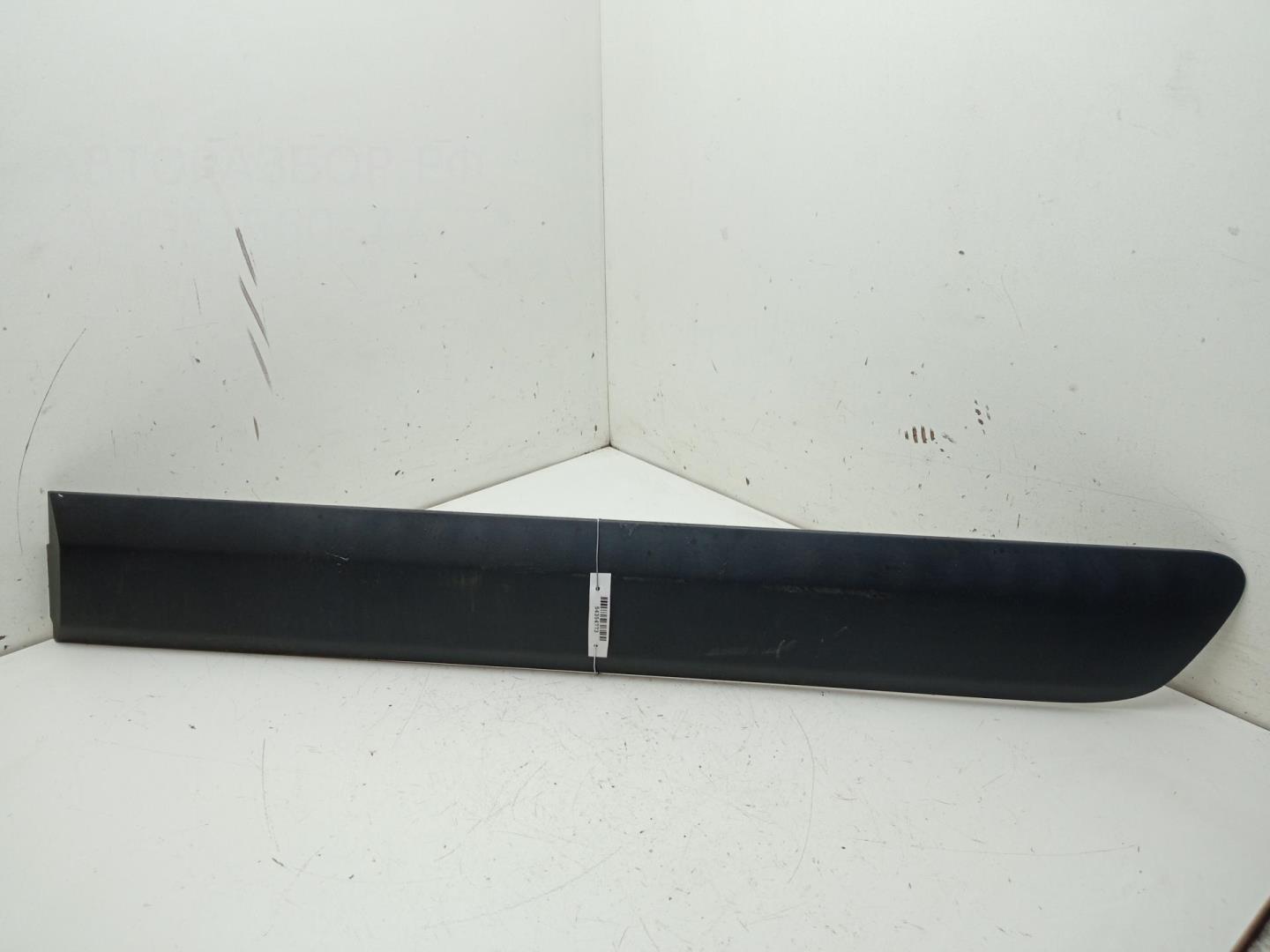 Накладка двери задней левой