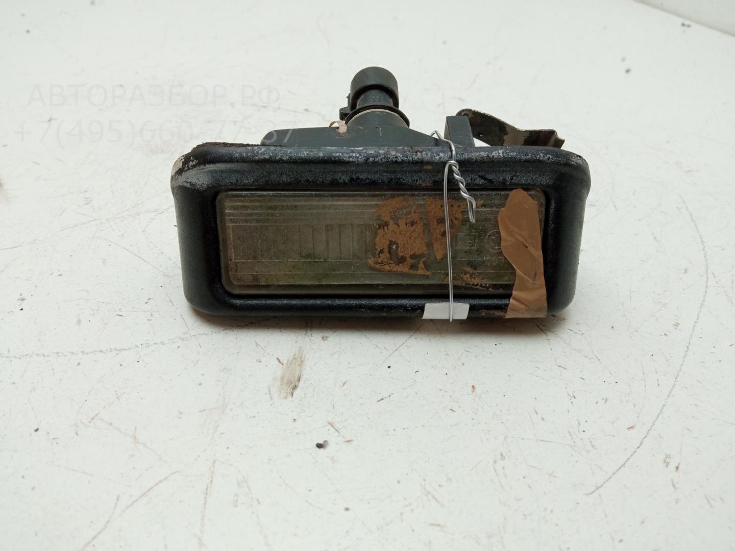 Фонарь подсветки номера