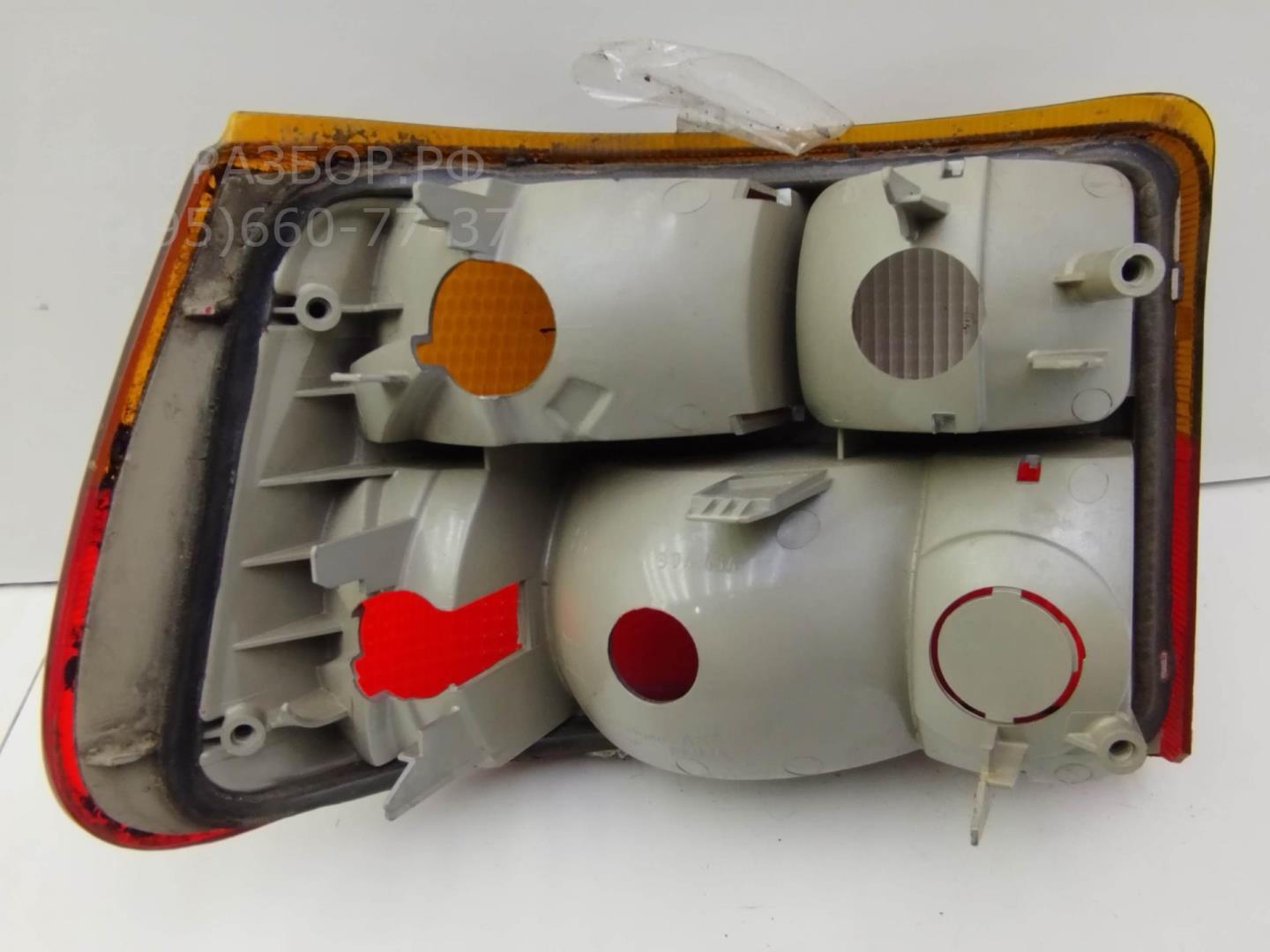 Фонарь задний правый