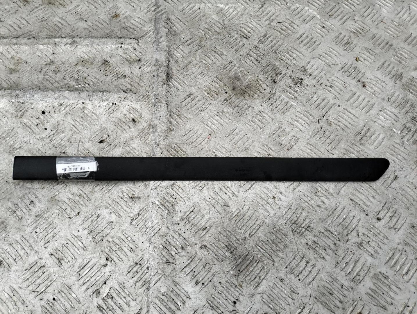 Накладка (кузов наружные)