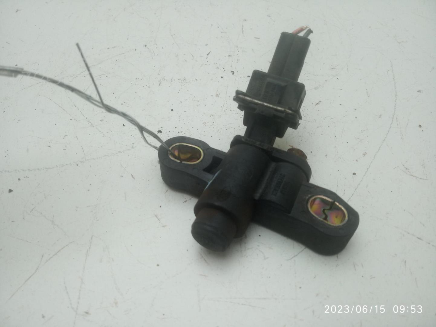 Датчик положения коленвала