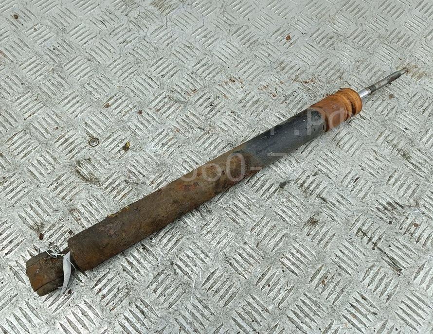 Амортизатор передний правый