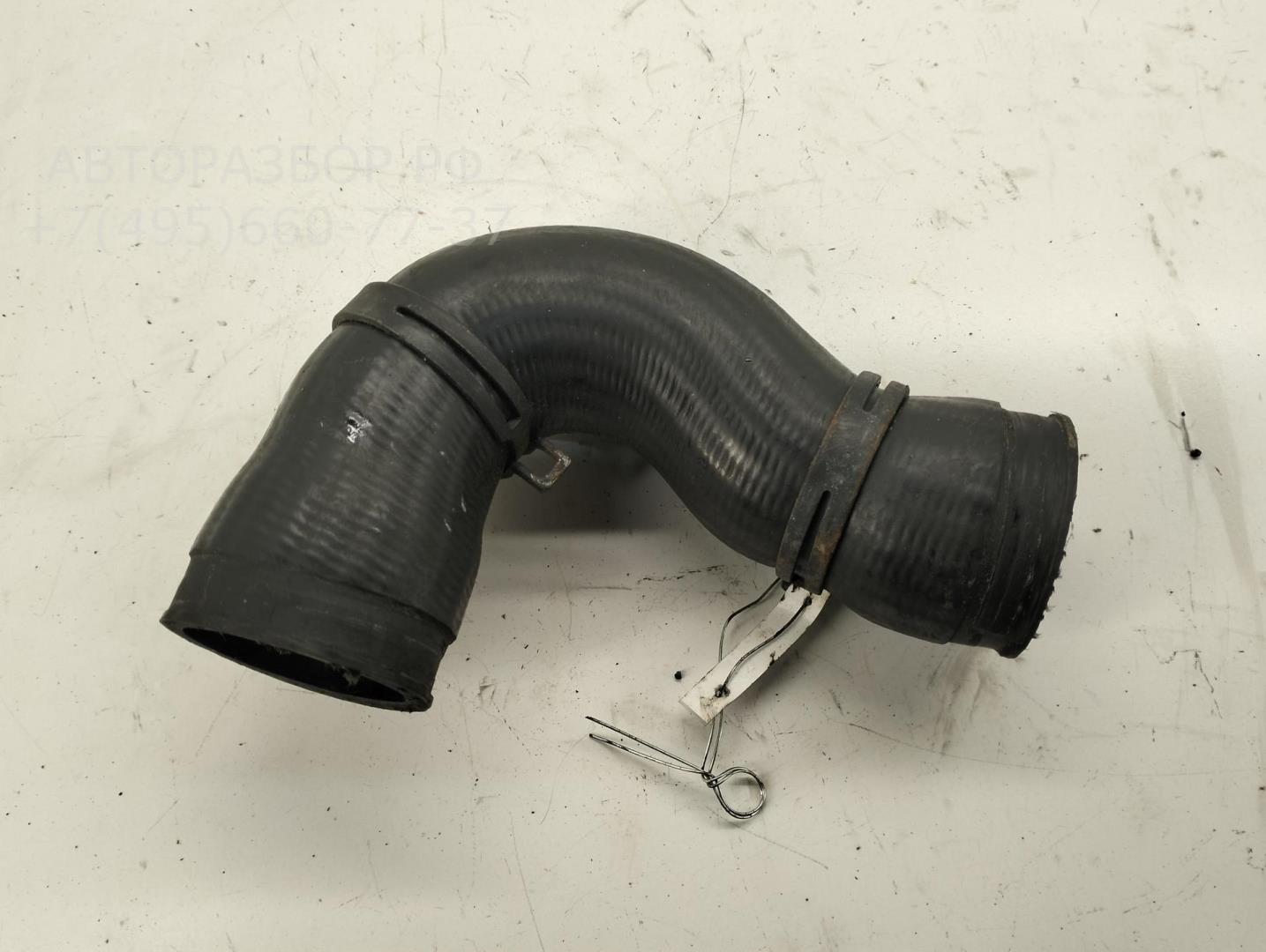 Патрубок интеркулера